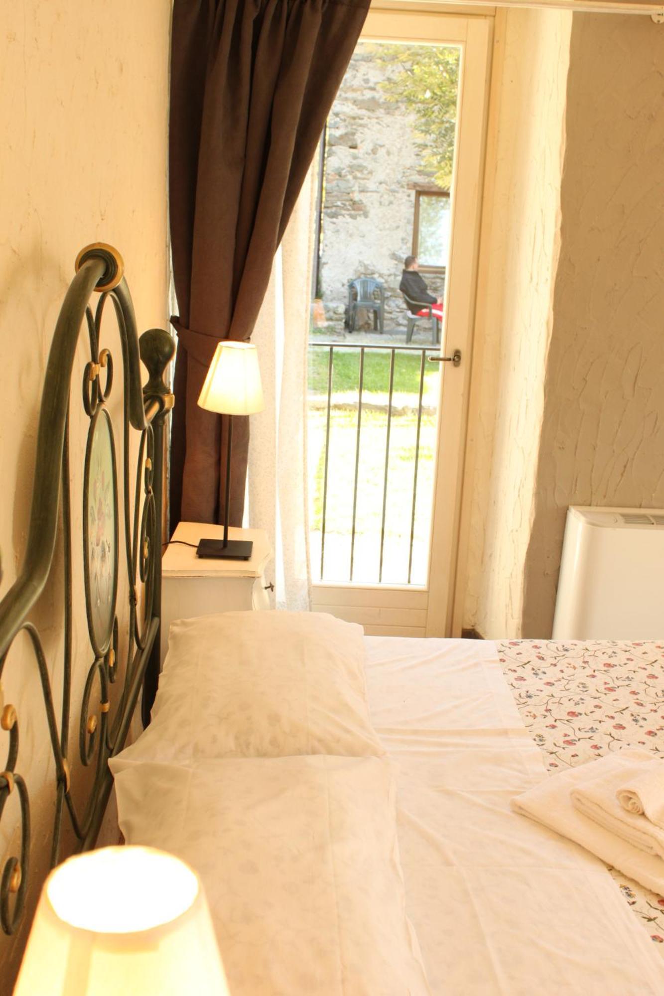 Borgo Erbiola Villa Colico Bilik gambar
