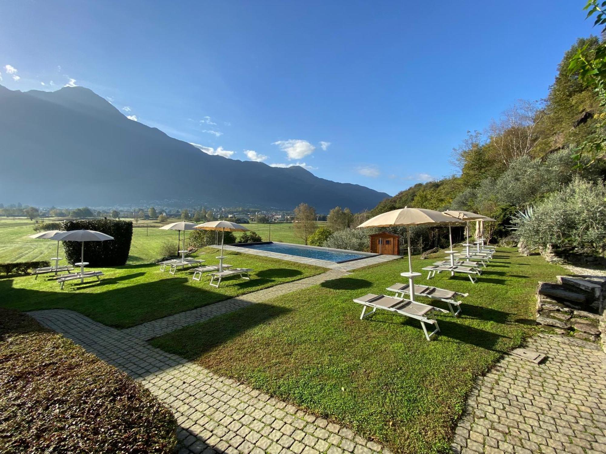 Borgo Erbiola Villa Colico Luaran gambar